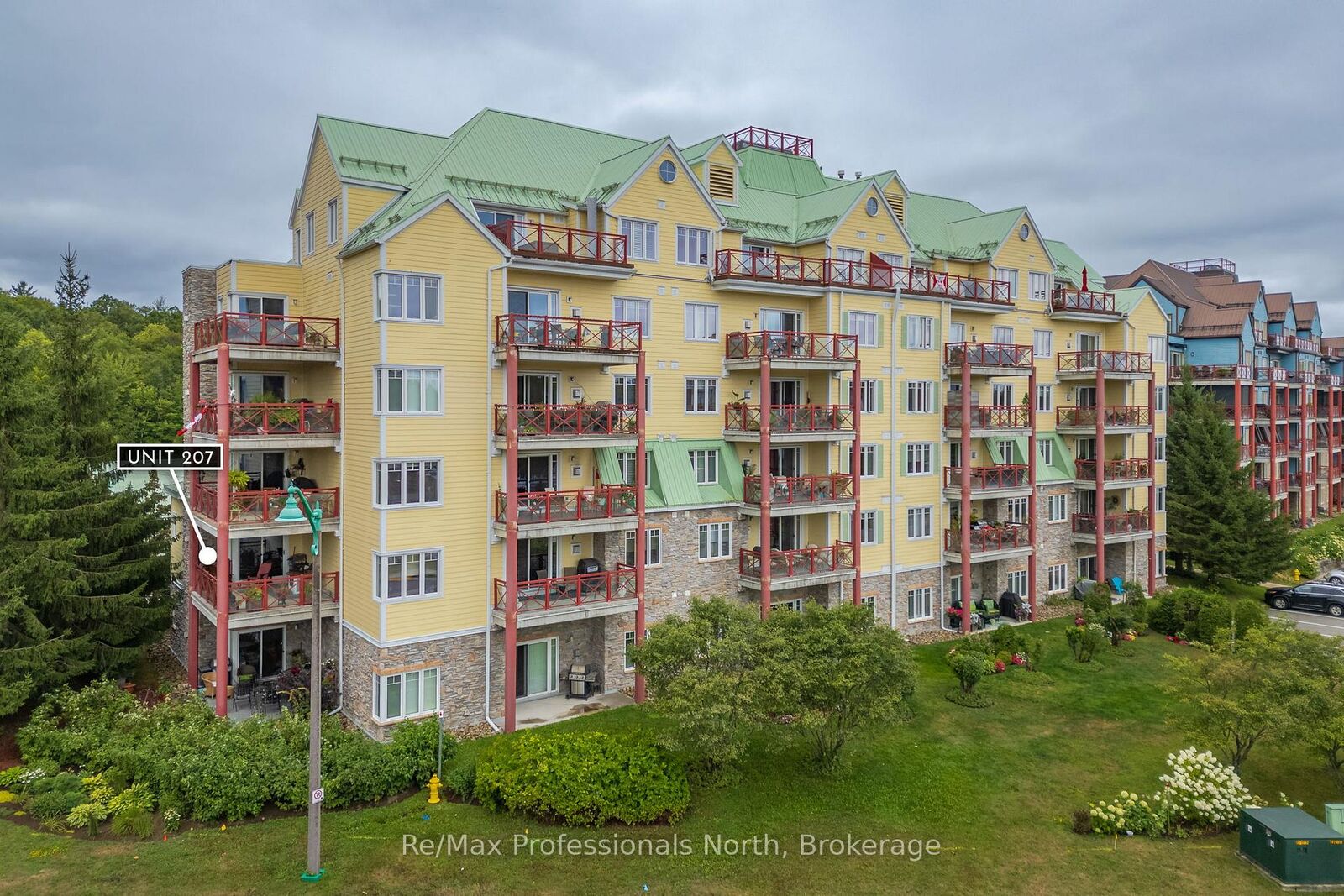 Property Photo: 110 Steamship Bay Road 207 ON P1P 1Z9