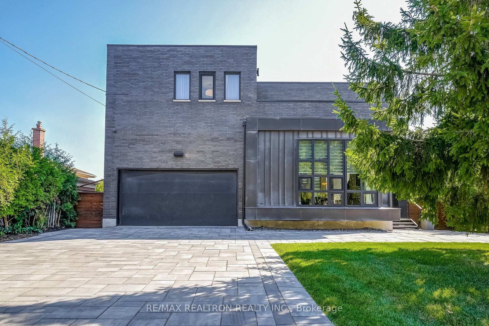 Property Photo:  87 Otonabee Avenue  ON M2M 2S7 
