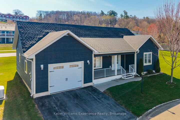Property Photo:  22 Grew Crescent  ON L9M 0A4 