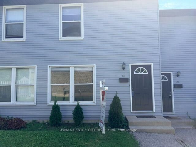 Property Photo:  70 Fiddlers Green Road 88  ON N6H 4R4 