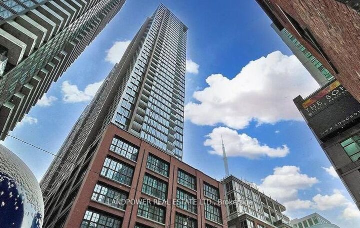 Property Photo:  55 Mercer Street 3207  ON M5V 0W4 
