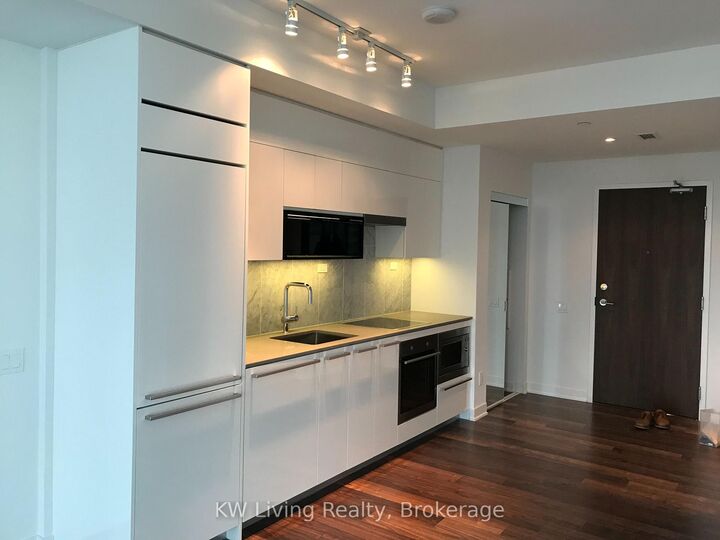 Property Photo:  90 Queens Wharf Road 908  ON M5V 0P2 