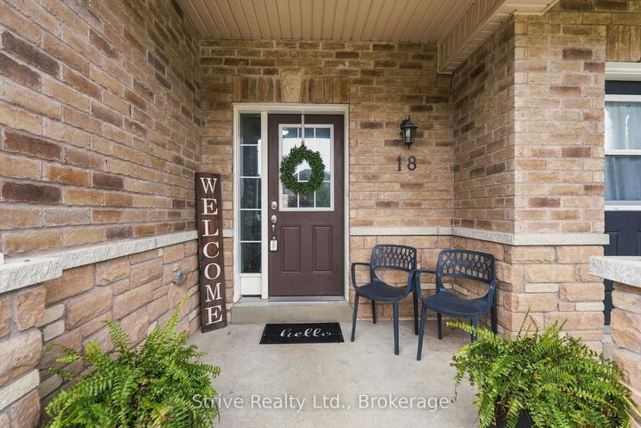 Property Photo:  18 Bud Doucette Court  ON L9P 0E4 