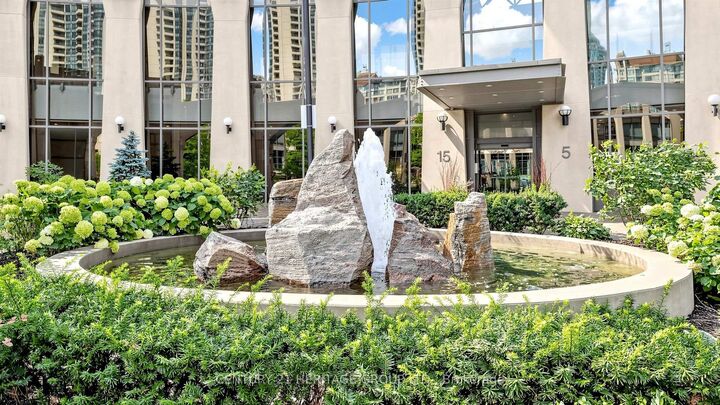 Property Photo: 5 Northtown Way 602 ON M2N 7A1