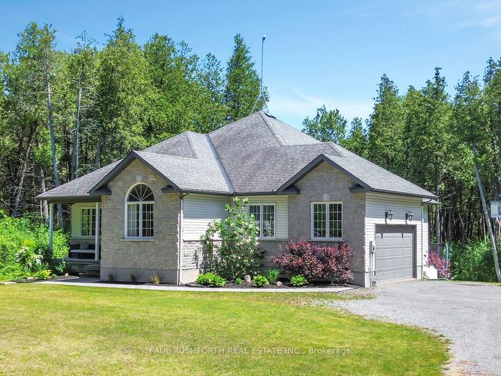 Property Photo:  701 Deertail Lane  ON K0A 1L0 