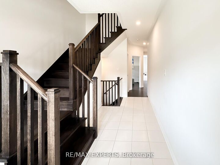 Property Photo:  1426 Farrow Crescent  ON L9S 0L6 