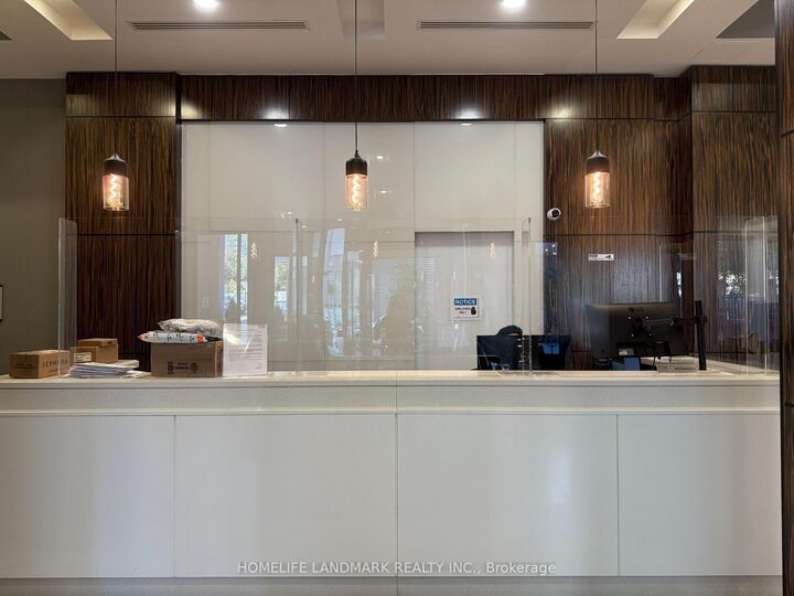 Property Photo:  19 Grand Trunk Crescent 2605  ON M5J 3A3 