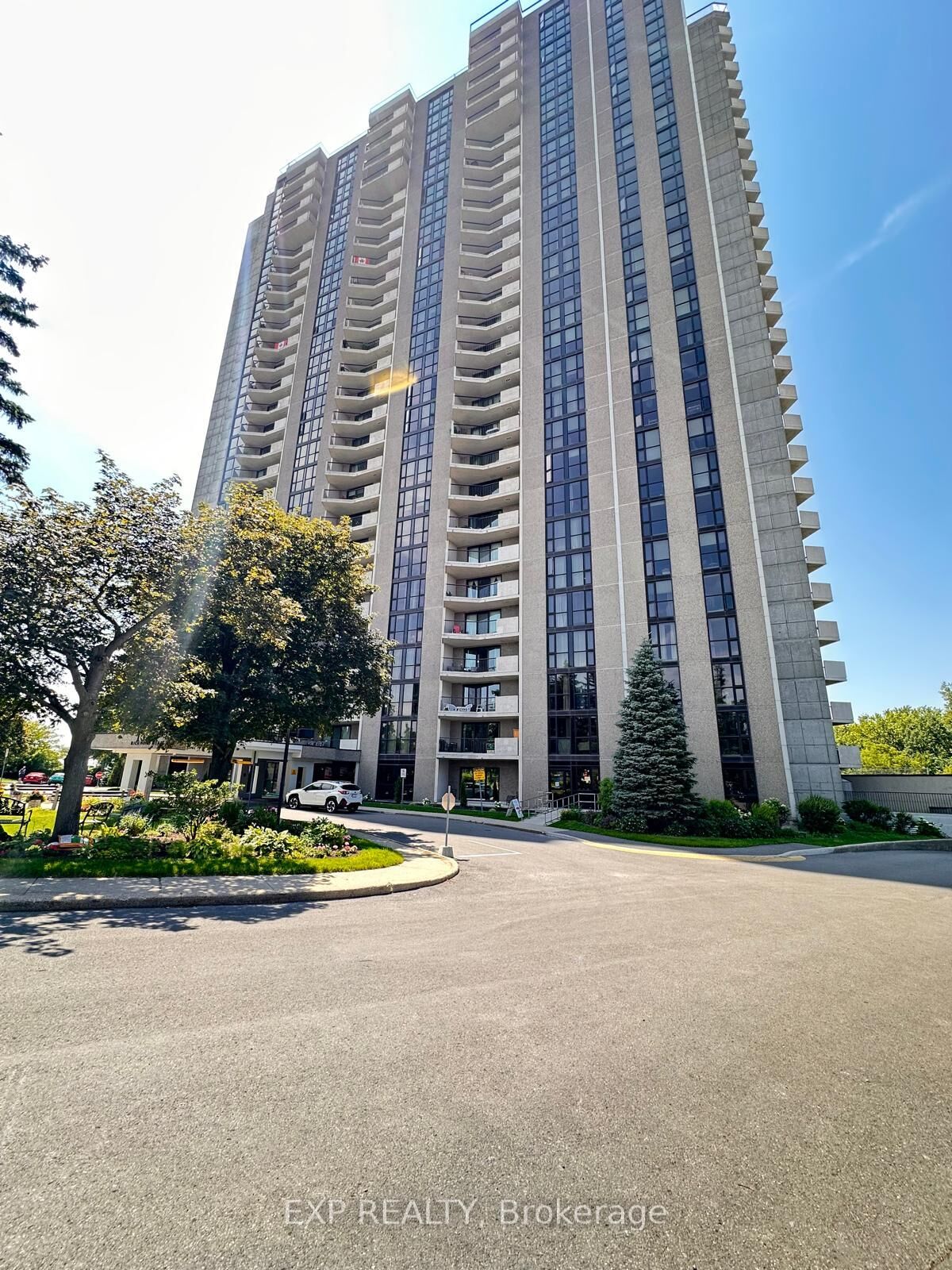 Property Photo:  1025 Richmond Road 907  ON K2B 8G8 