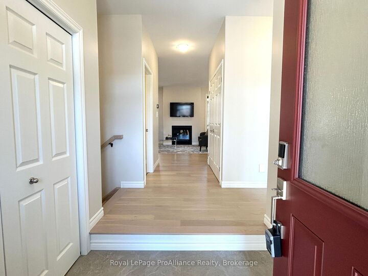 Property Photo:  57 Cottonwood Drive  ON K8N 0J3 
