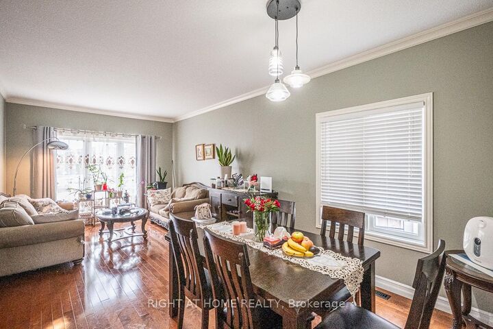 Property Photo:  1366 Kains Woods Terrace  ON N6K 4Z7 