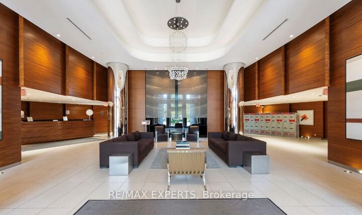 Property Photo: 5 Valhalla Inn Road 1110 ON M9B 1S9