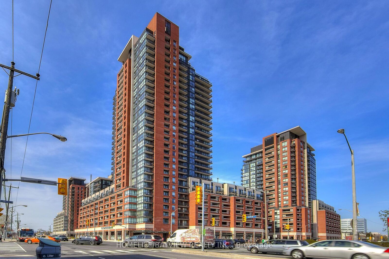 Property Photo:  830 Lawrence Avenue W 1804  ON M6A 1C3 
