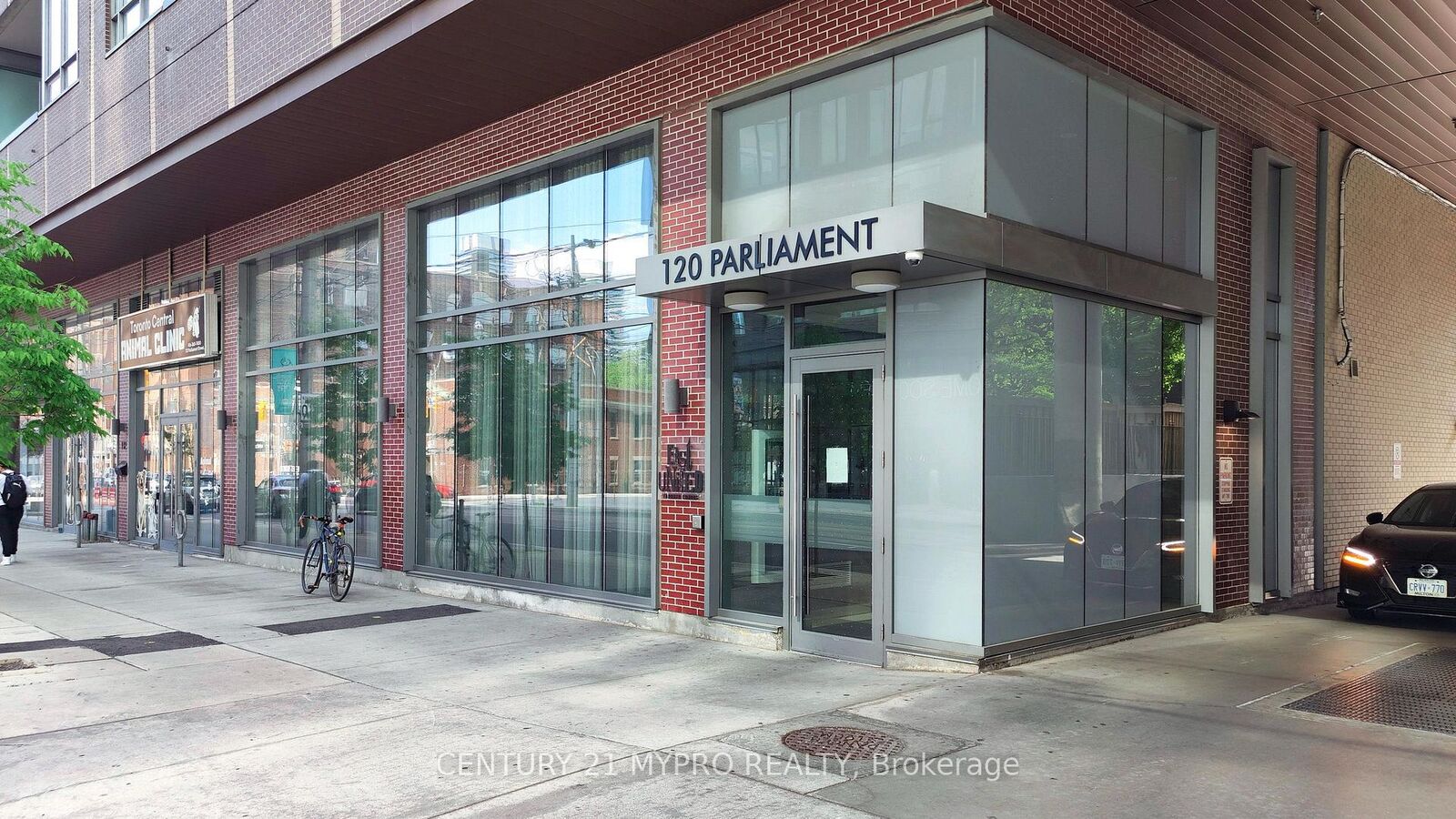 Property Photo:  120 Parliament Street 1406  ON M5A 0N6 