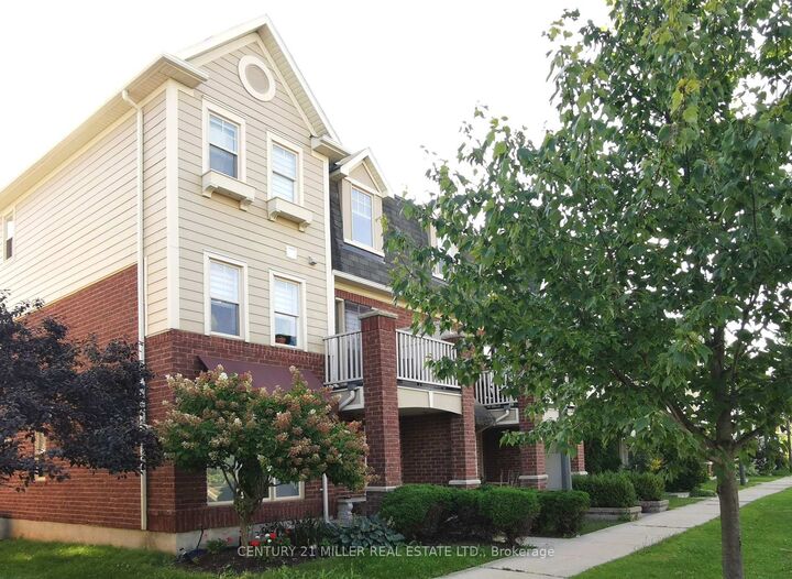 Property Photo:  670 Holly Avenue  ON L9T 0G2 