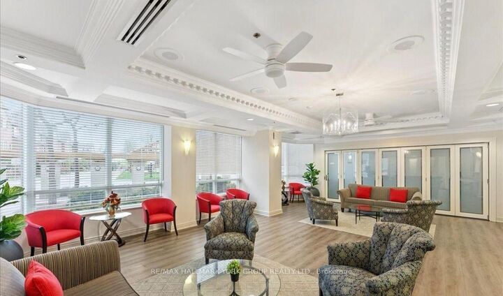 Property Photo:  1200 The Esplanade Road N 912  ON L1V 6V3 