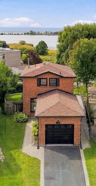 Property Photo:  1177 Tanzer Court  ON L1W 3S7 