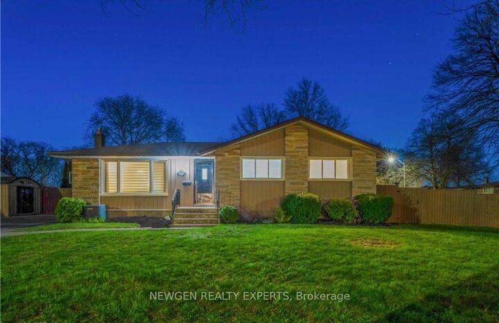 Property Photo:  5056 Heather Avenue  ON L2E 5J2 