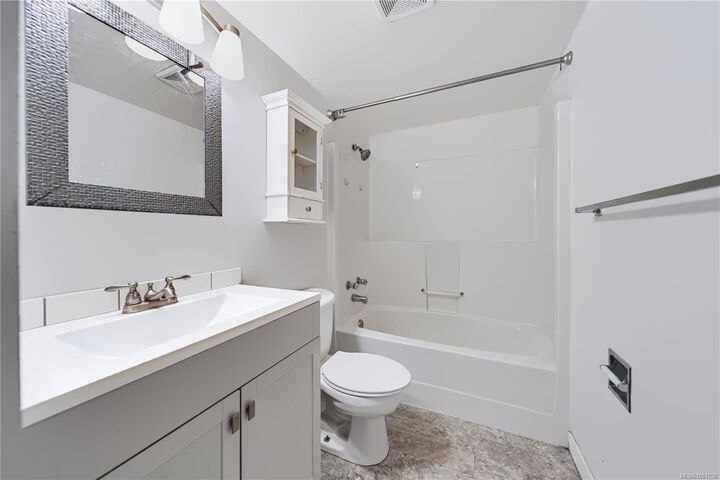 Property Photo: 6715 Dover Rd #101 BC V9V 1L8