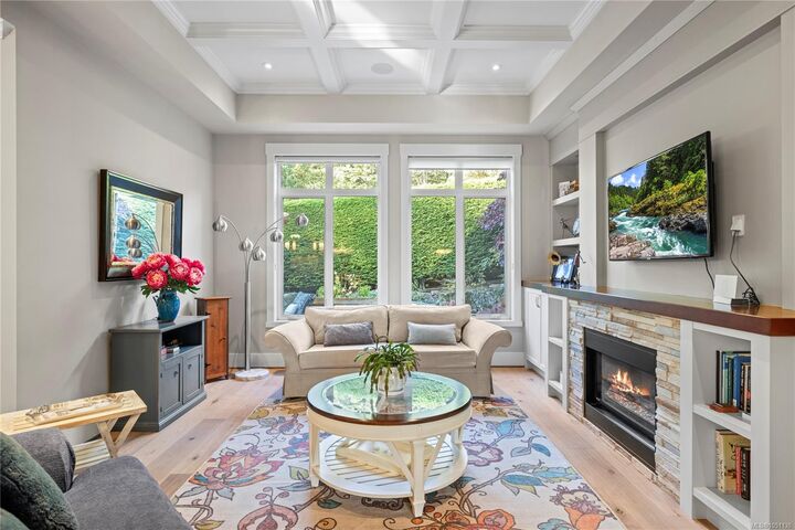 Property Photo:  3370 Bradner Cir  BC V9P 9M5 