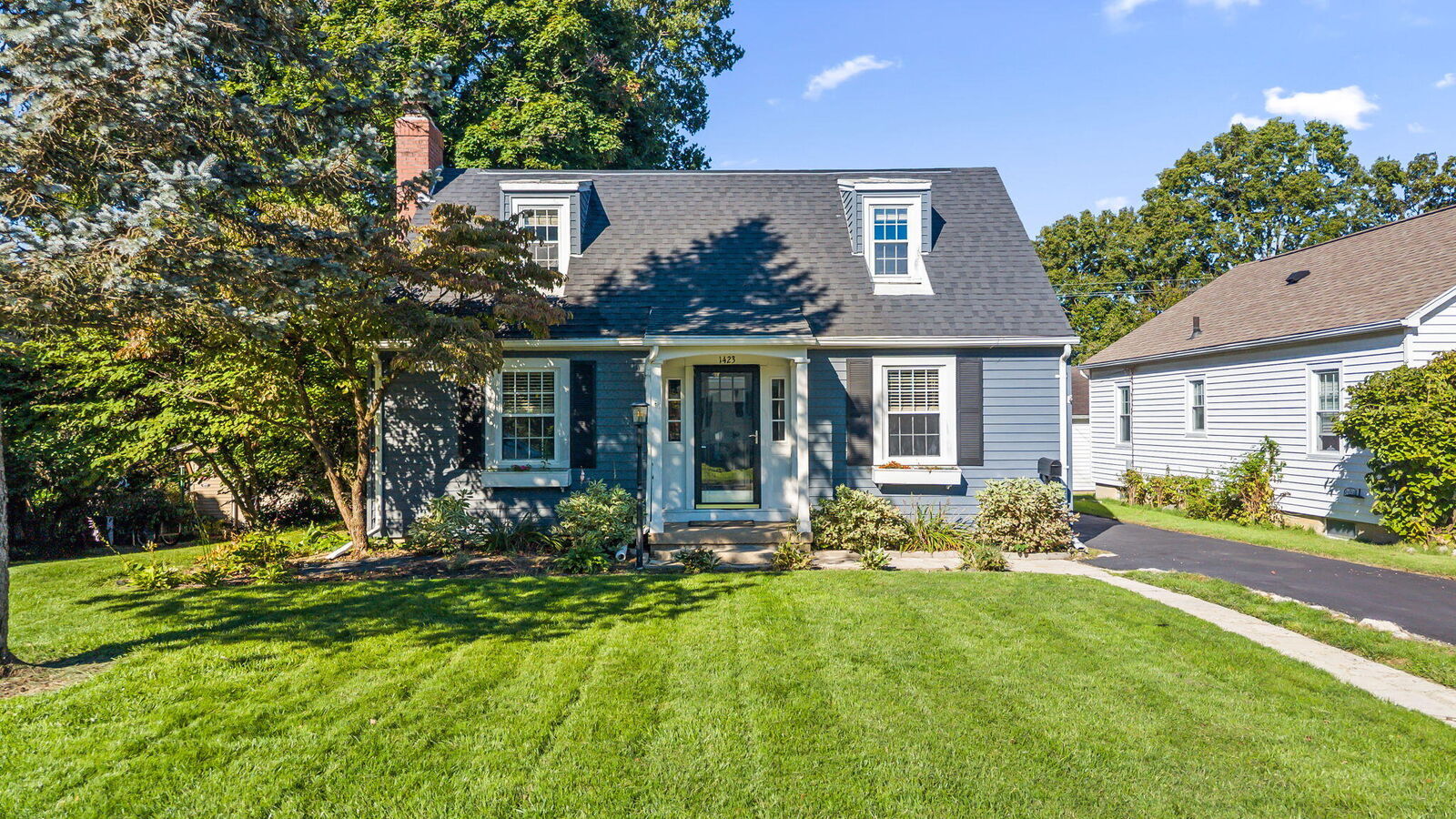 Property Photo: 1423 Crestview Drive OH 45504