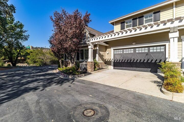 Property Photo: 136 Sugarloaf Court CA 94507