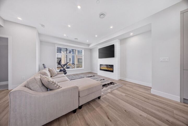Property Photo:  46211 Promontory Road 209  BC V2R 6E4 