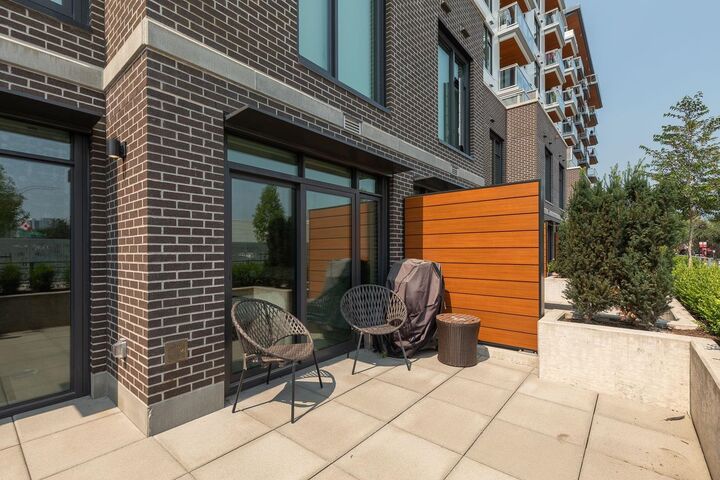 Property Photo:  755 Harbourside Drive 107  BC V7P 0G1 