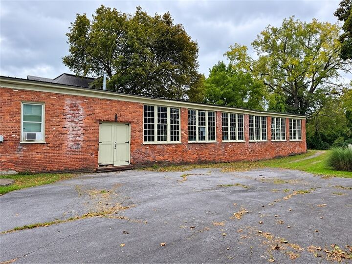 Property Photo:  51 West Street  NY 14456 