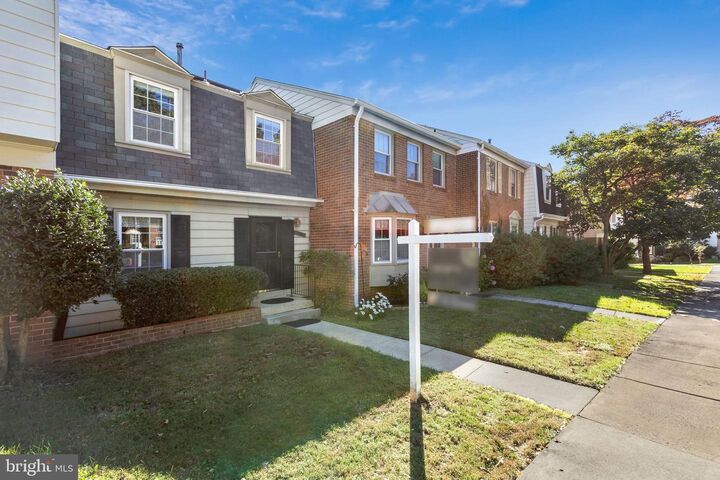 Property Photo:  4930 Van Walbeek Place  VA 22003 