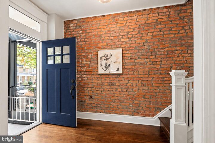 Property Photo:  531 Shepherd Street NW  DC 20011 