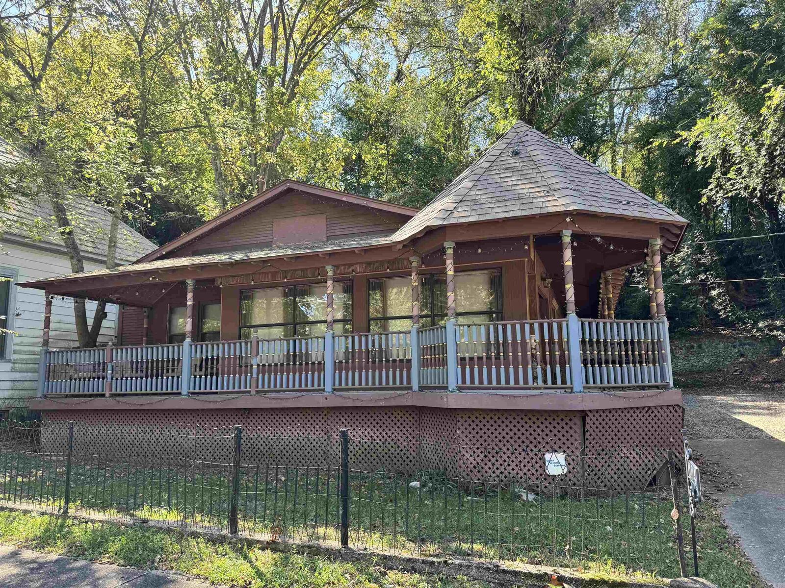 Property Photo:  104 Tom Ellsworth A&Ampb  AR 71901 