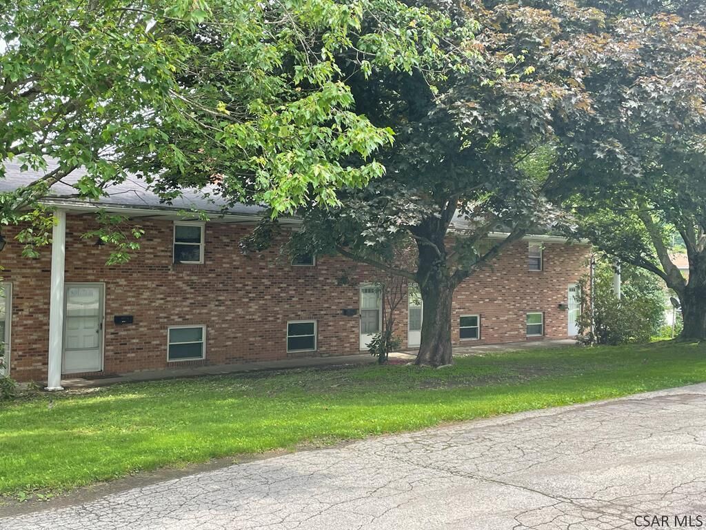 Property Photo:  2855 R Apt B Bedford Street Apt B  PA 15904 