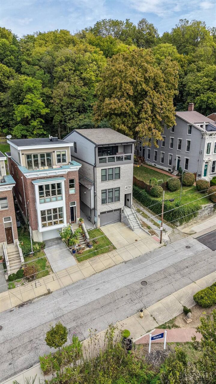 Property Photo:  406 Boal Street  OH 45202 
