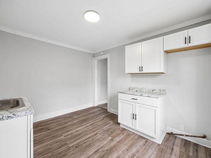 Property Photo:  1287 Sullivant Avenue  OH 43223 