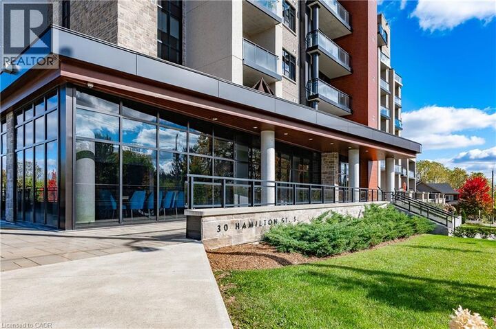 Property Photo:  30 Hamilton Street South 304  ON L8B 1V8 
