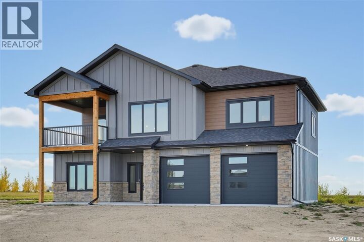 Property Photo: 20 Sunrise Drive SK S7C 0A6