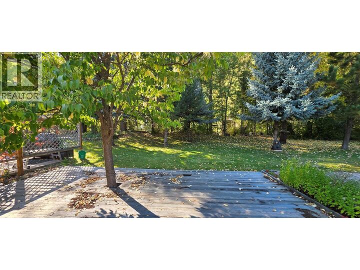 Property Photo:  321 Copper Avenue North 29  BC V0H 1J0 