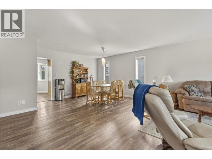 Property Photo: 317 3rd Street BC V1H 1Z1