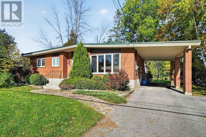 Property Photo:  2761 Ross Avenue  ON K6K 1E6 