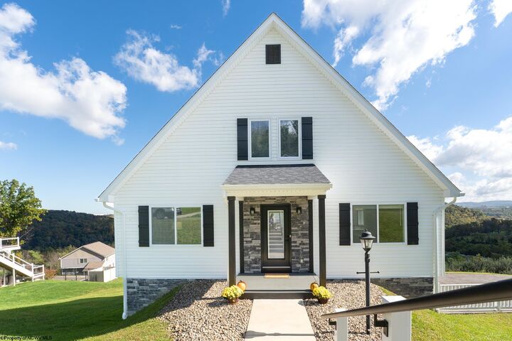 Property Photo:  1005 Anthony Drive  WV 26508 