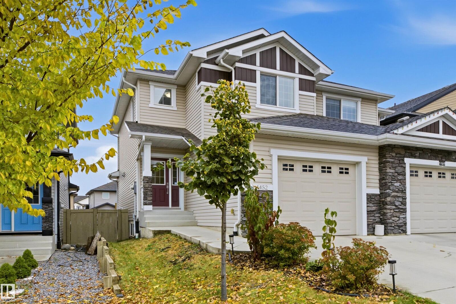 Property Photo:  4452 5 Street NW  AB T6T 0Z9 