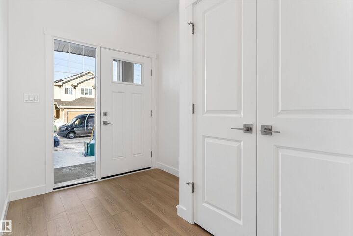 Property Photo:  18863 29 Avenue NW  AB T5T 4T8 