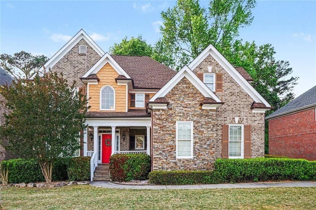 Property Photo: 913 Arbor Drive GA 30052