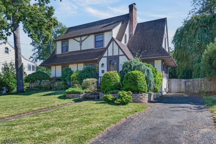 Property Photo:  207 Penfield Pl  NJ 08812 