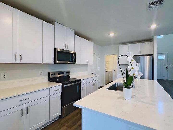 Property Photo: 360 Lazy Shore Drive FL 34275