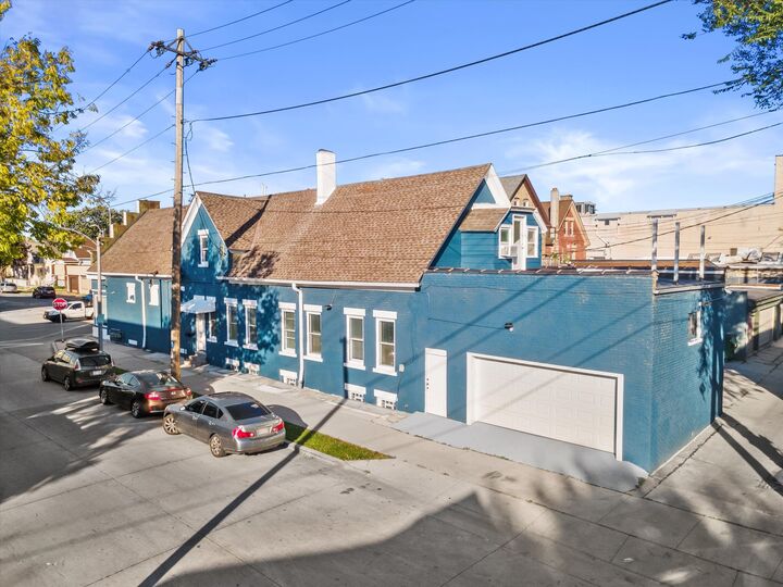 Property Photo:  1033 W Lincoln Ave  WI 53215 
