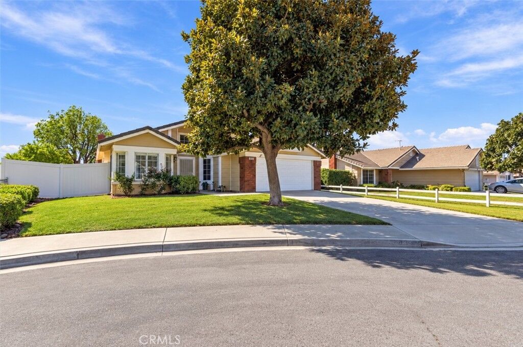 Property Photo:  15085 Primrose Court  CA 92336 