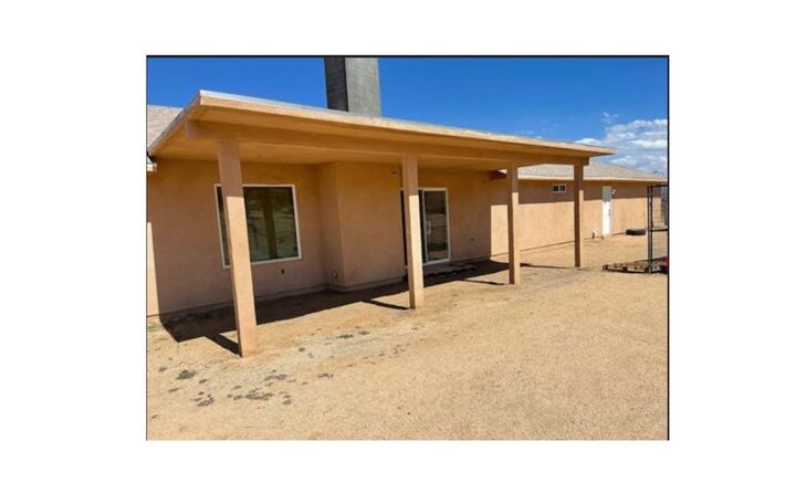 Property Photo: 9568 Pumalo CA 92356