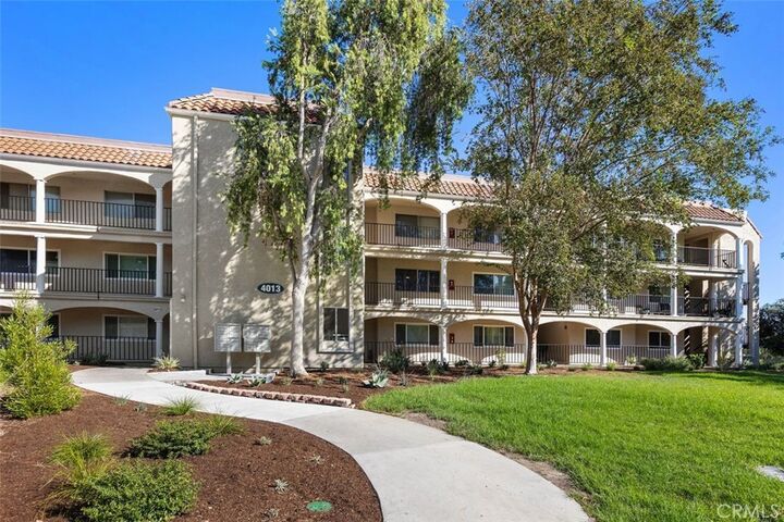 Property Photo:  4013 Calle Sonora Oeste Unit 2E  CA 92637 