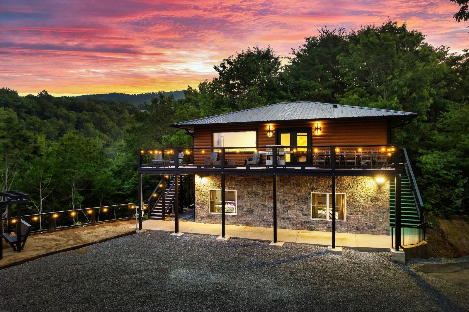 Property Photo:  3853 Warden Branch Ln  TN 37738 